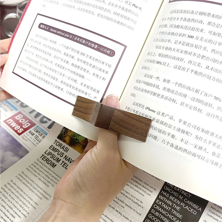 thumb book holder